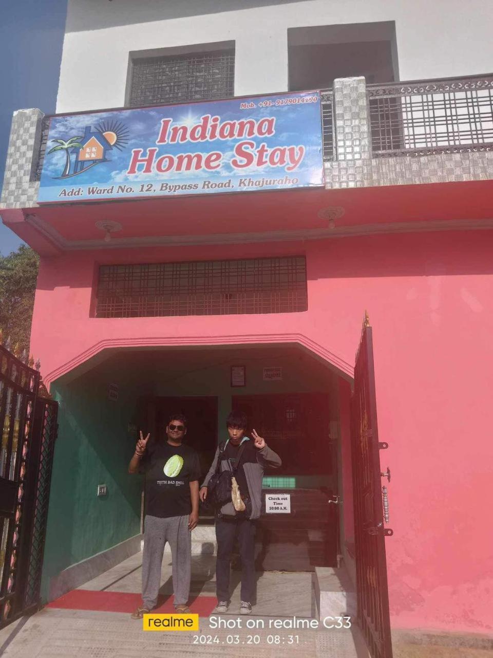 Indiana Home Stay Khajurāho エクステリア 写真